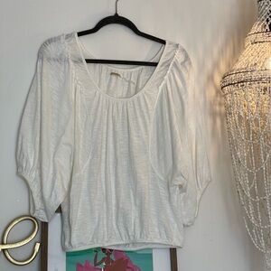 Max Studio top Sz S bubble sleeves